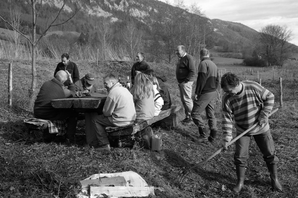 2006 Travaux aux Préaies - apéro